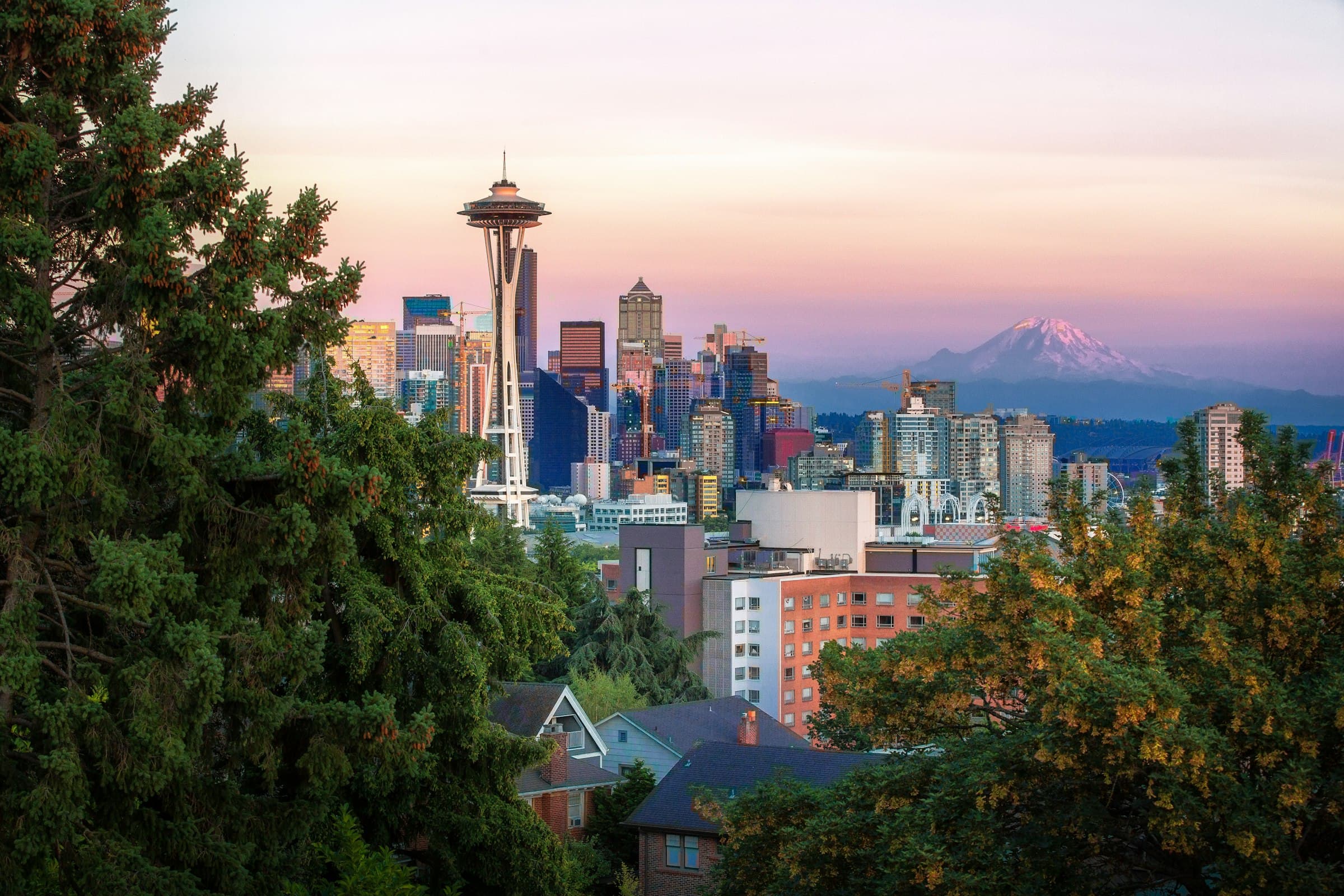Seattle skyline with the Space Needle and Mount Rainier